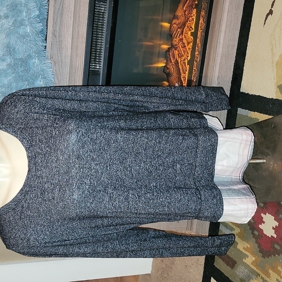 Maurices Top -> Maurices top - Picture 3 of 4